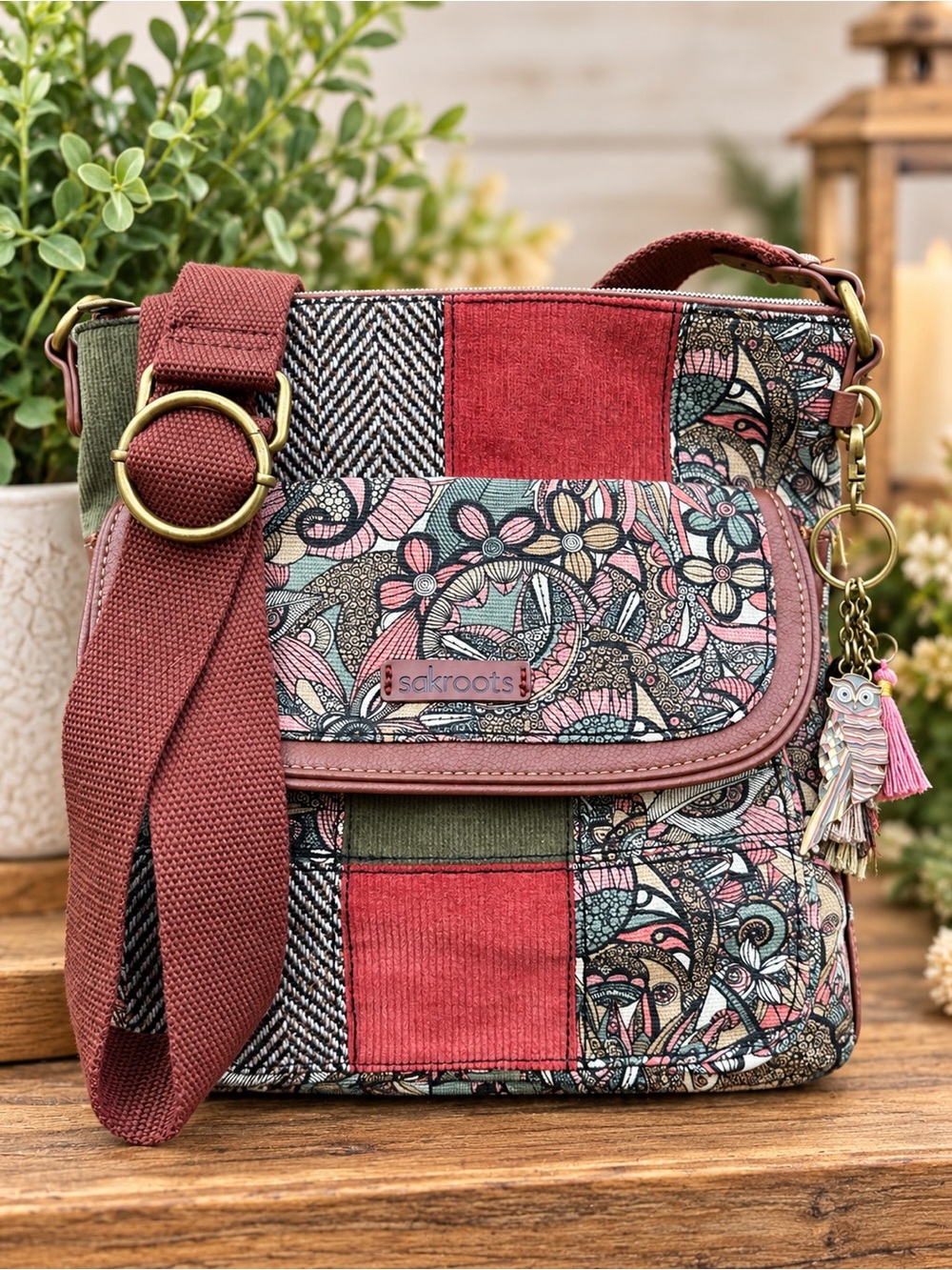 Sakroots Crossbody Bag & Matching Wristlet Wallet Set: Sienna Spirit Desert